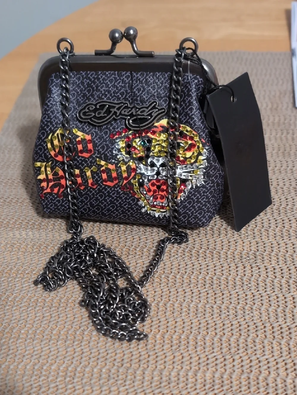 Ed Hardy Black Crossbody Kiss-Lock Bag Graphic New - Picture 1 of 4